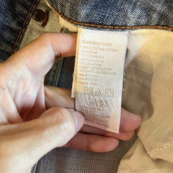 TOMMY Hilfiger Bermuda Jean Shorts 32 14 - Picture 4 of 6